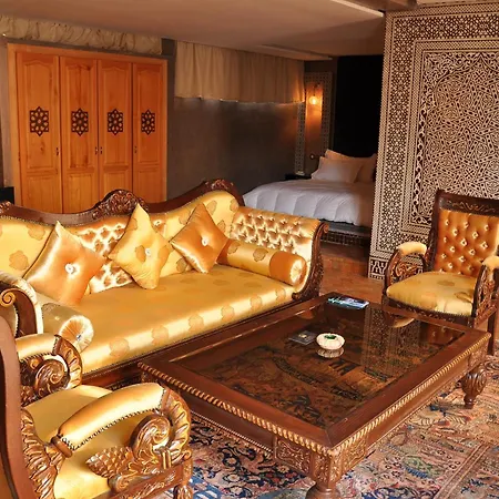Palais Ommeyad Jacuzzi Suites & Spa-2